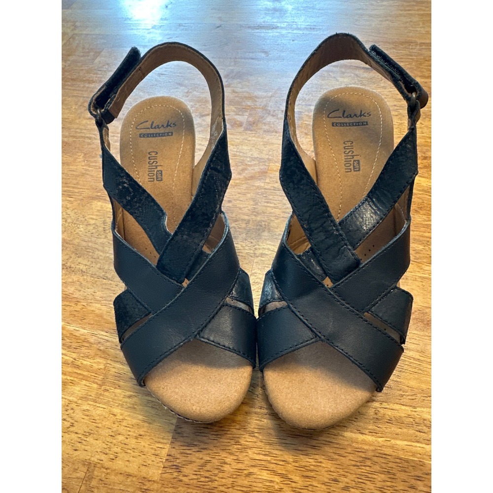 Clarks Collection Helio Coral Black Leather Wedge Sandals Womens Size 6.5 M